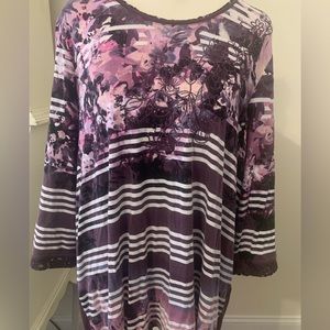 Bonita women’s top XXL purple floral lace top-so pretty